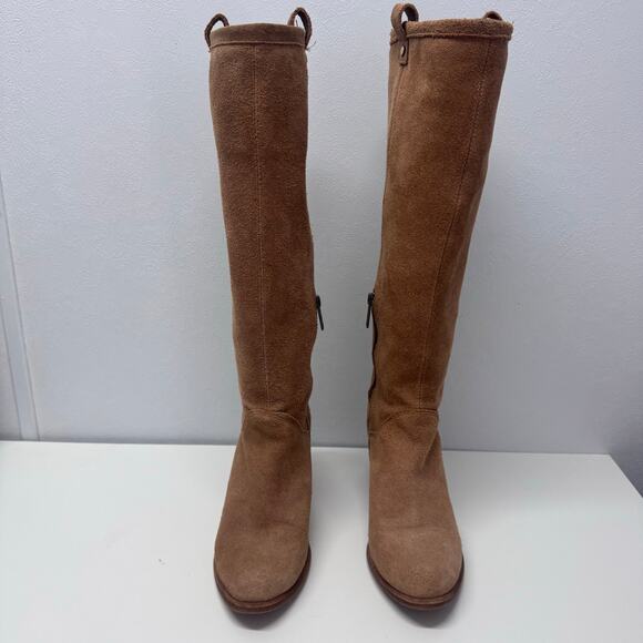 UGG Ava Tan Suede Women's Tall Boot size 8 Preppy Minimalist Basic Classy Casual - Picture 3 of 9